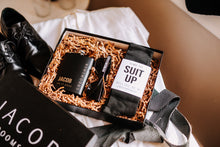 Load image into Gallery viewer, Groomsmen Proposal Gift / Groomsmen Thank you Gift